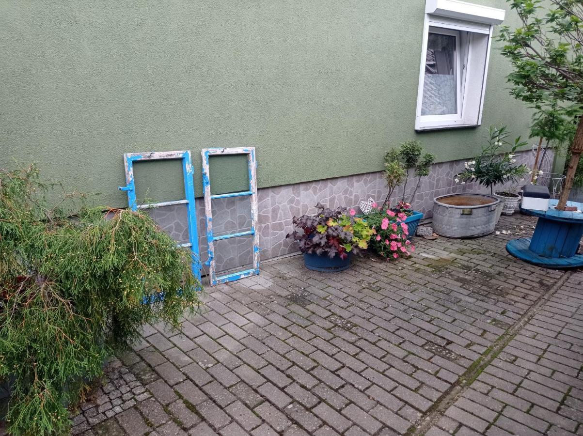 Pokoje Goscinne Cisowa Zielona Góra Exterior foto